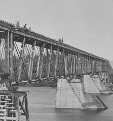 Oldtime091 - N.P. Bridge over the Mississippi
